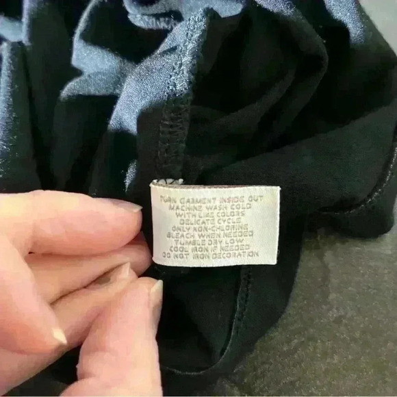 Chico’s womens embellished Beaded Mesh crew neck blouse short sleeve black sz 0 - Picture 8 of 8